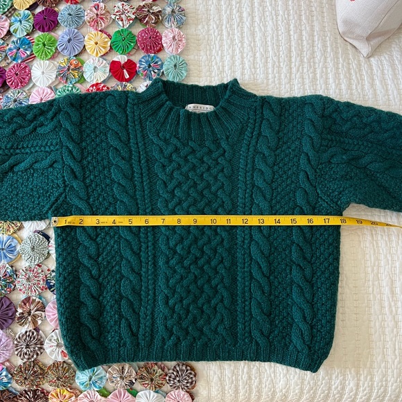 Vintage Wool Cable Knit Sweater Cambridge Dry Goods in Emerald Green Size Small - Picture 6 of 9